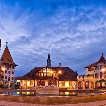 Apartman Lara Комарно Экстерьер фото