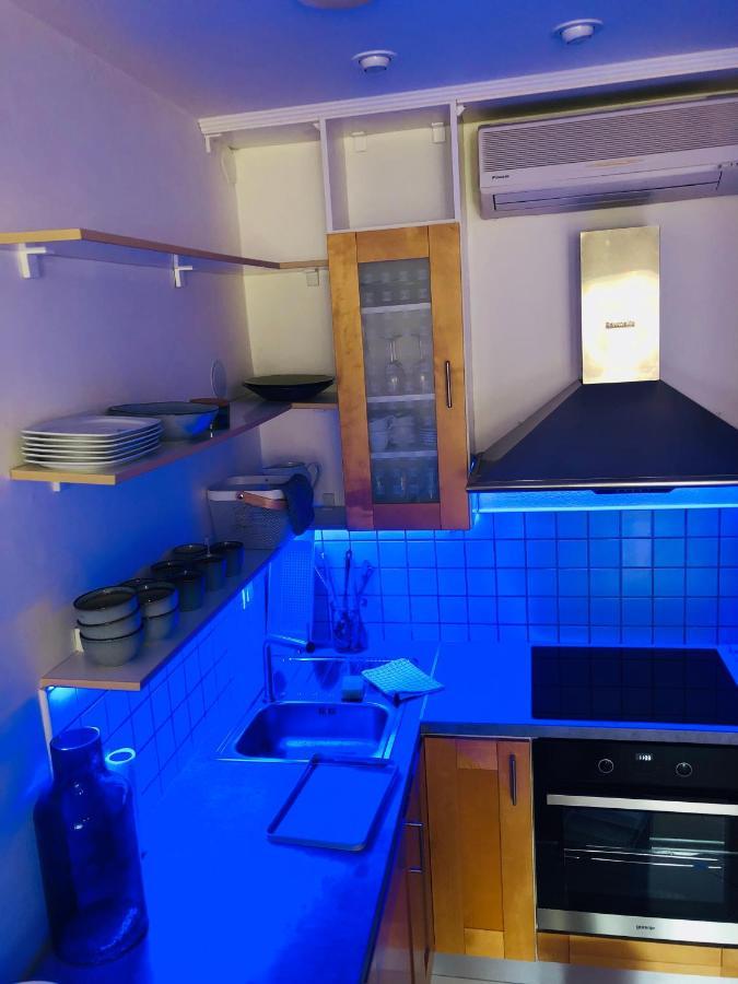 Apartman Lara Комарно Экстерьер фото